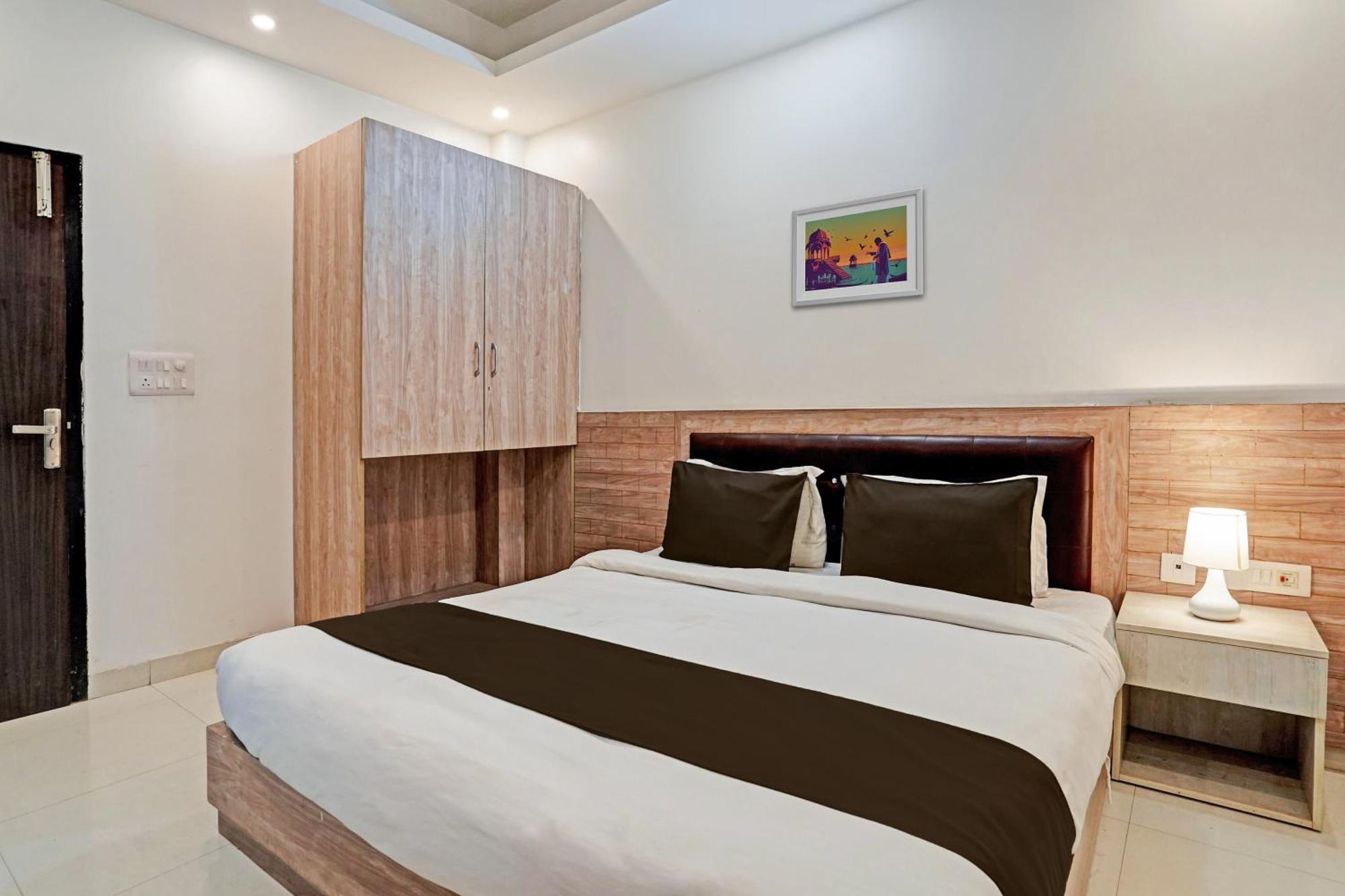 גורגאון Hotel O Babil Palace Near Omaxe Celebration Mall מראה חיצוני תמונה